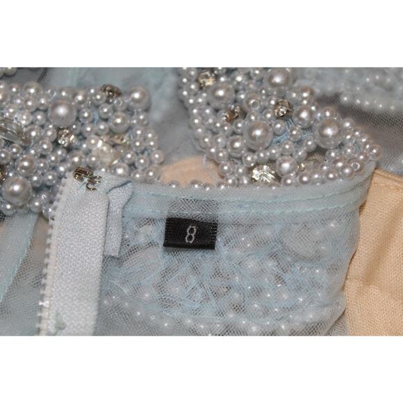 Mac Duggal Ice Blue Beaded Crop Top Gown Size 8 Formal Prom Dress - Picture 7 of 11